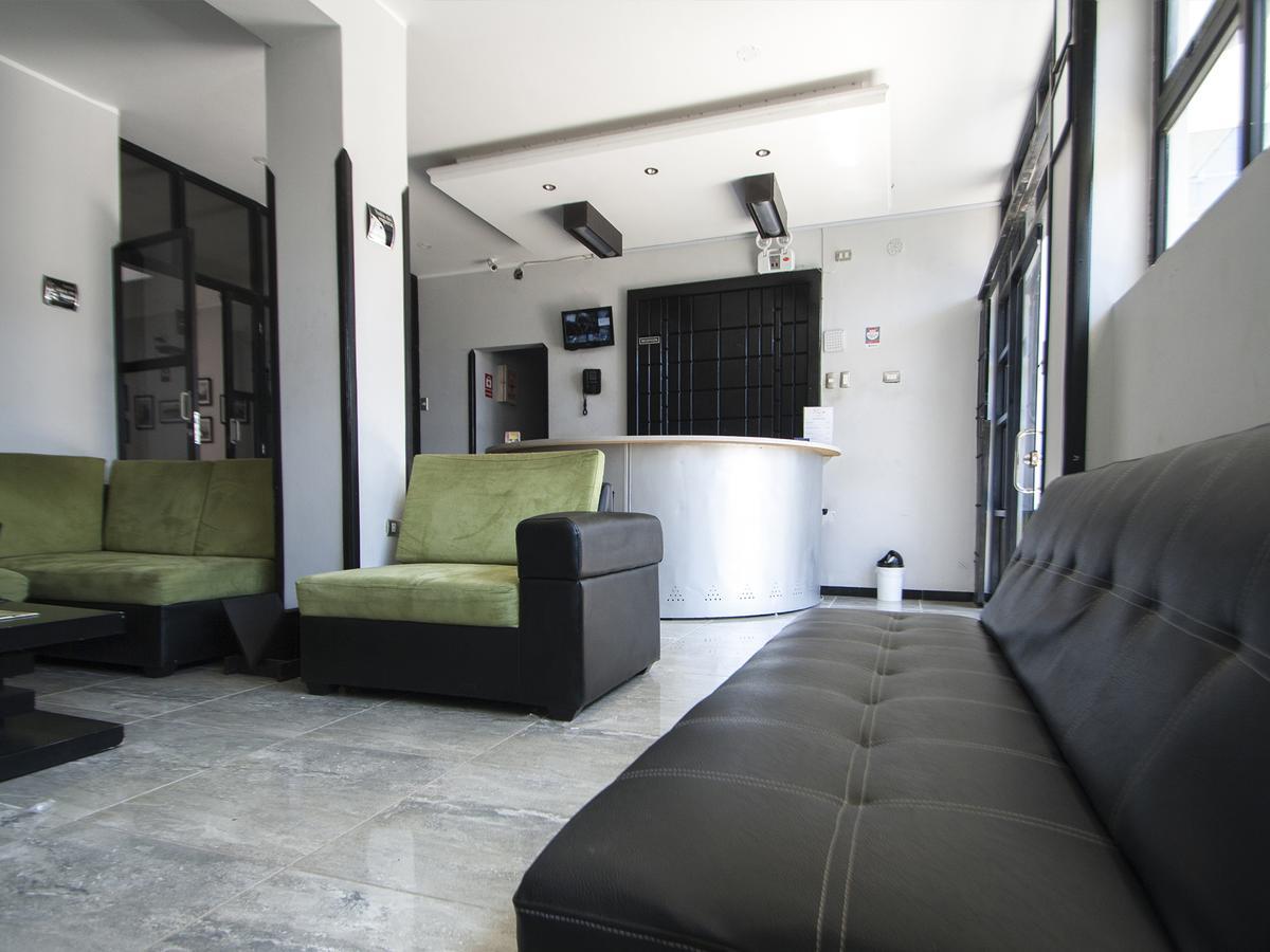 Jer'S Hostal Tumbes Esterno foto